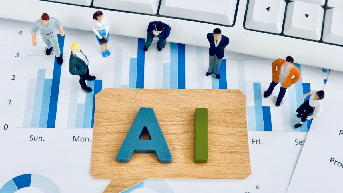 AI and Work: Which Jobs Are Really Changing in 2025?